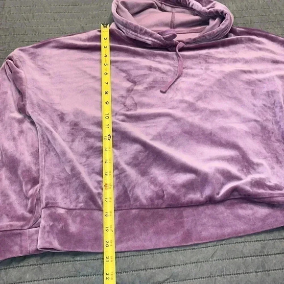 Soft Velour hoodie - Picture 5 of 9